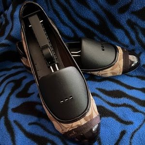 Coach "Cecile" Brown Signature and Patent Leather Ballet
Flats Size 10